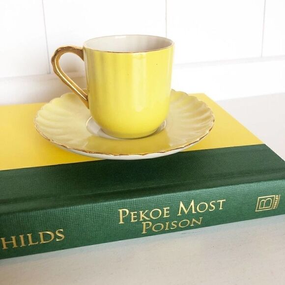Lecot Mini Teacup & Saucer Yellow - Picture 1 of 4